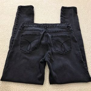 Calvin Klein CK Stretch Legging Denim Black Jeans
7 / 8 Medium
Extreme Puckering
